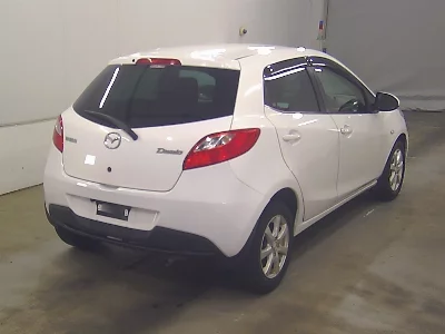 Mazda DEMIO