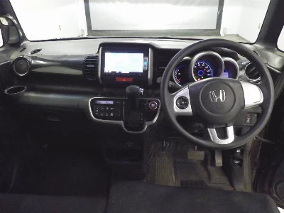 Honda N-Box+