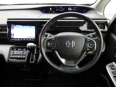 Honda STEPWGN SPADA