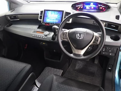 Honda Freed Spike
