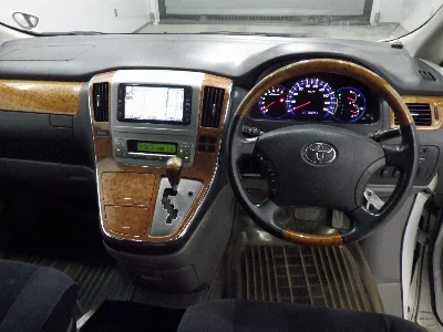 Toyota ALPHARD V