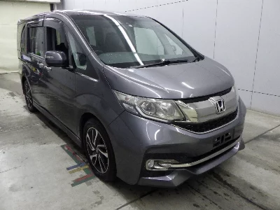 Honda STEPWGN SPADA