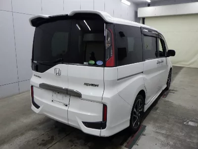 Honda STEPWGN SPADA
