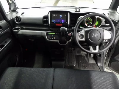 Honda N-Box+