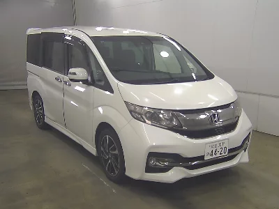 Honda STEPWGN SPADA