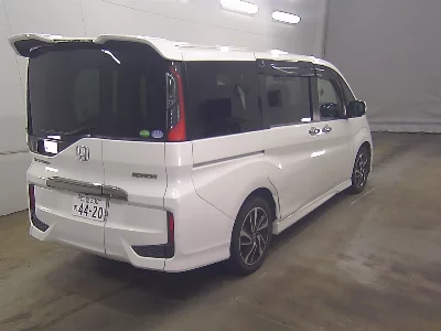 Honda STEPWGN SPADA