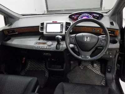 Honda Freed Spike