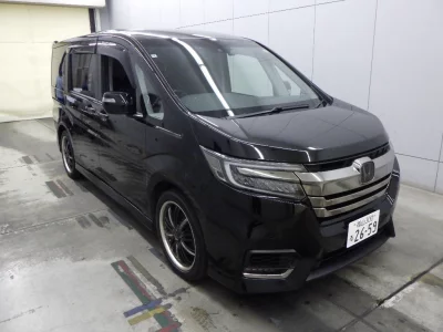 Honda STEPWGN SPADA