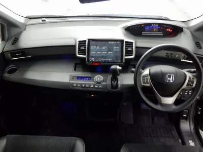Honda Freed Spike