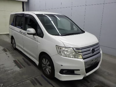 Honda STEPWGN SPADA