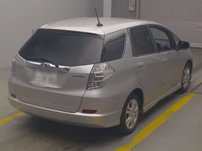 Honda FIT SHUTTLE HYBRID