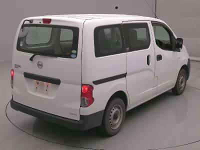 Nissan NV200 VANETTE VAN