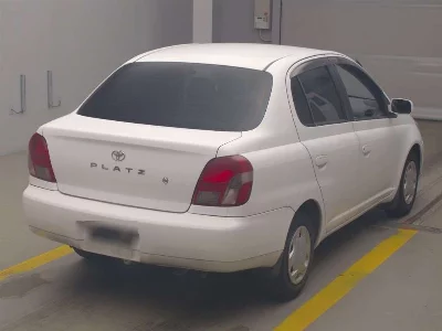 Toyota Platz