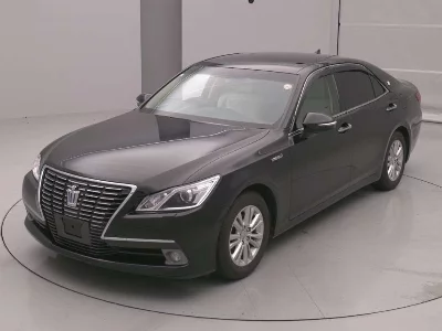 Toyota CROWN HYBRID