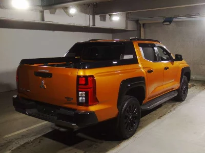 Mitsubishi Triton