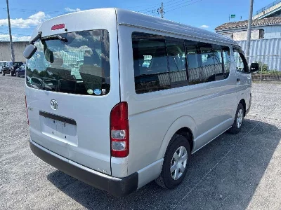 Toyota HIACE WAGON