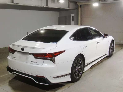 Lexus LS500h