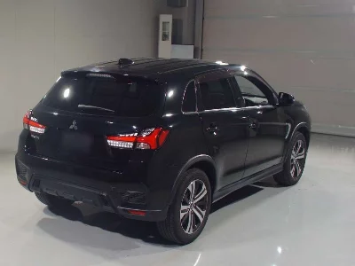 Mitsubishi RVR