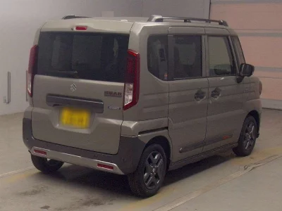 Suzuki Spacia Gear