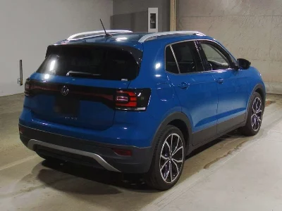 VOLKSWAGEN T-CROSS