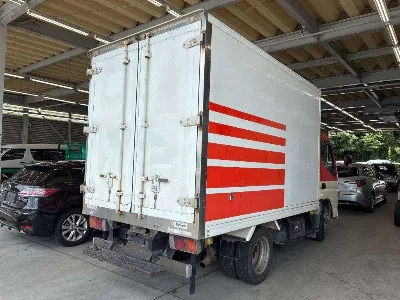 Mitsubishi Fuso Canter