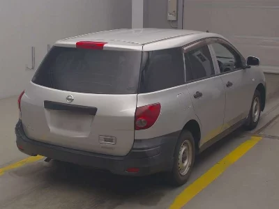 Nissan AD