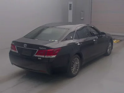 Toyota CROWN HYBRID