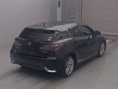 Lexus CT200h