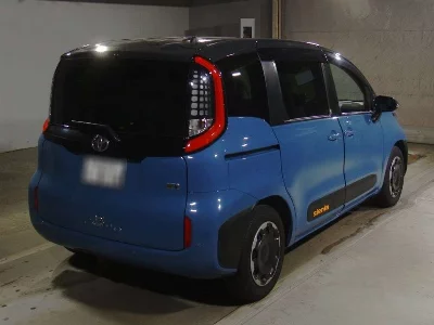 Toyota Sienta