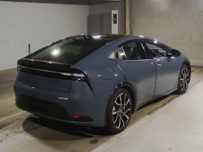 Toyota Prius PHV