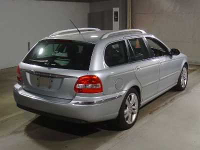 Jaguar X-Type