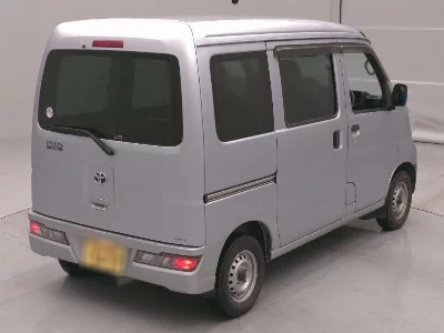 Toyota Pixis Van