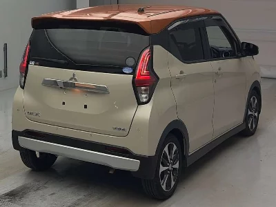 MITSUBISHI EK X