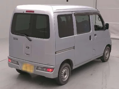 Toyota Pixis Van
