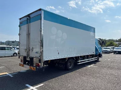 Mitsubishi FUSO FIGHTER