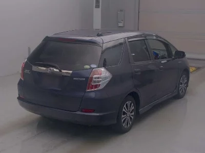 Honda FIT SHUTTLE HYBRID