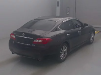 Nissan FUGA HYBRID