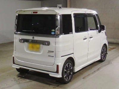 Suzuki Spacia Custom