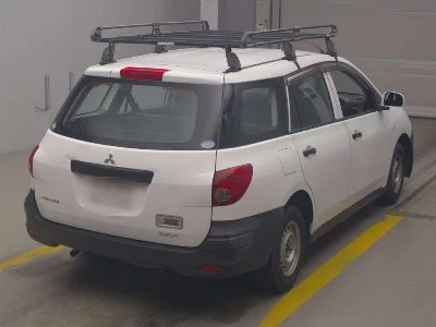 Mitsubishi LANCER CARGO