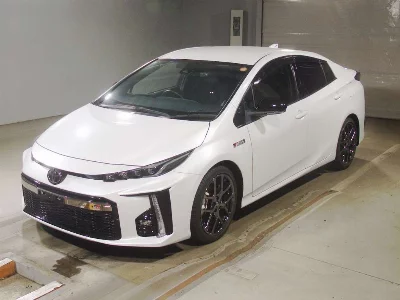 Toyota Prius PHV