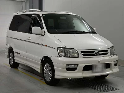Toyota TownAce Noah