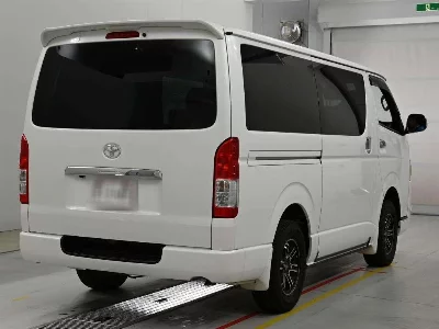 Toyota RegiusAce