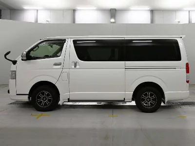 Toyota RegiusAce