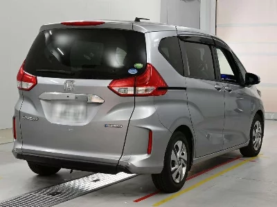 Honda FREED + HYBRID