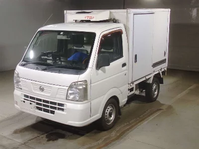 Nissan NT100 Clipper