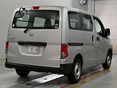 Nissan NV200 VANETTE VAN