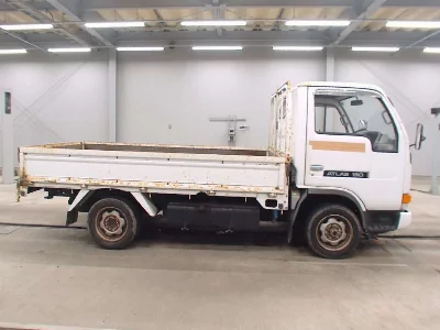 Nissan Atlas