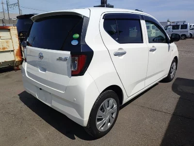 Daihatsu MIRA E S