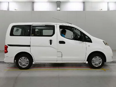 Nissan NV200 VANETTE VAN