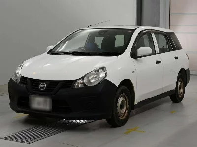 Nissan AD